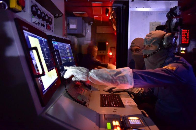 Yüzen ordu, 'TCG Yıldırım'