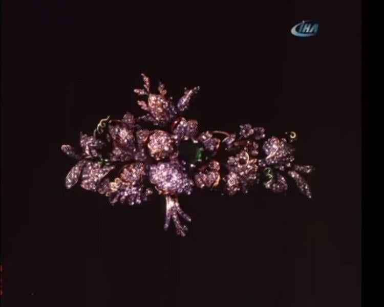 Topkapı Sarayı'nda sergilenen kutsal emanetler