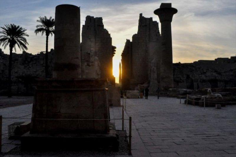 Karnak Tapınağı'na 'kış güneşi' vurdu