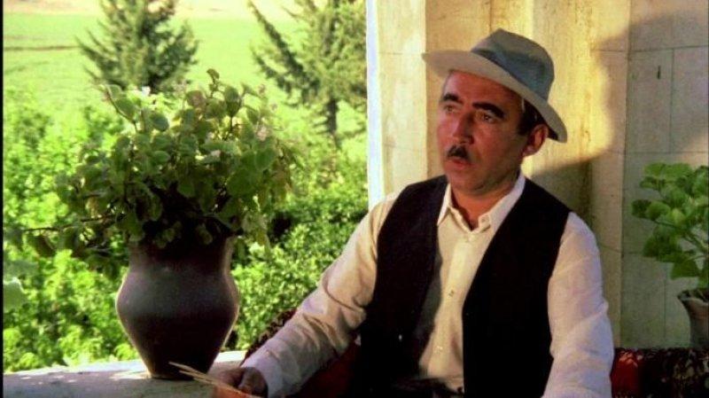 Usta oyuncu Şener Şen 76 yaşında