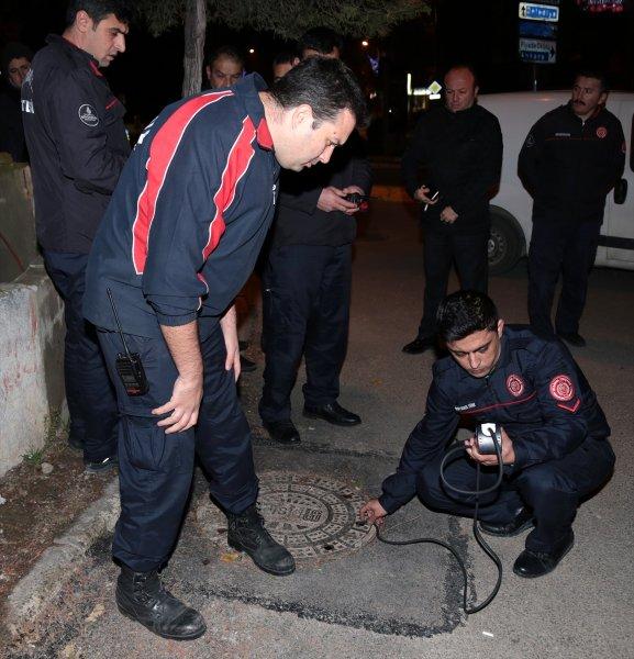 Tuzla'da kaçak kimyasal madde dökülen alan görüntülendi