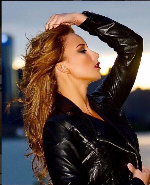 Eminem’in kızı Hailie Jade Instagram'ı salladı 