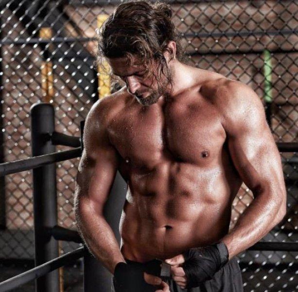 Best Model of Turkey'in en iyi erkek modelleri 