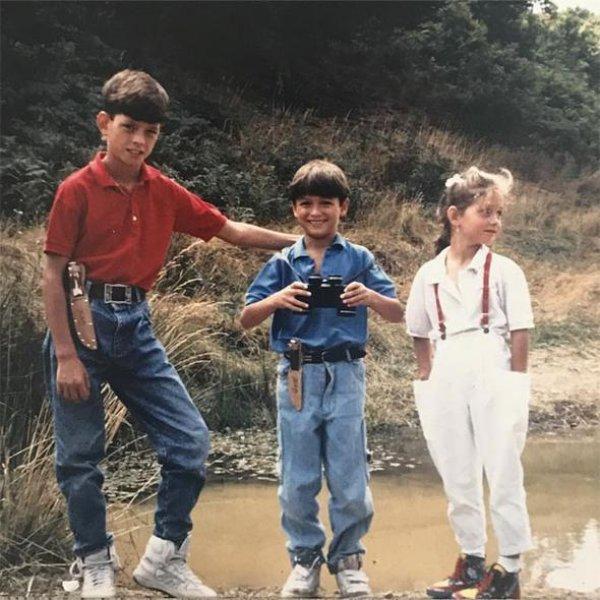 Yasemin Özilhan çocukluk fotoğrafını paylaştı 