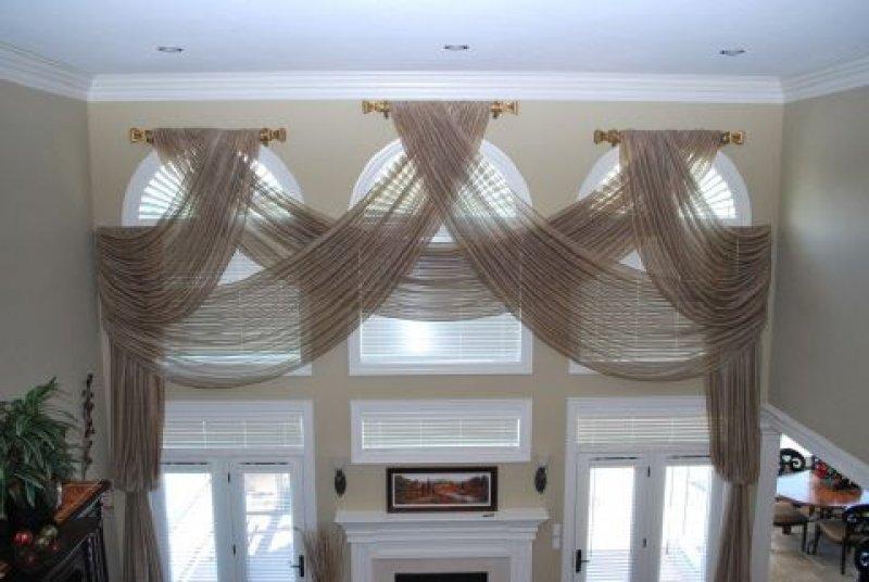 Eğimli pencereler için tasarlanmış perde modelleri 