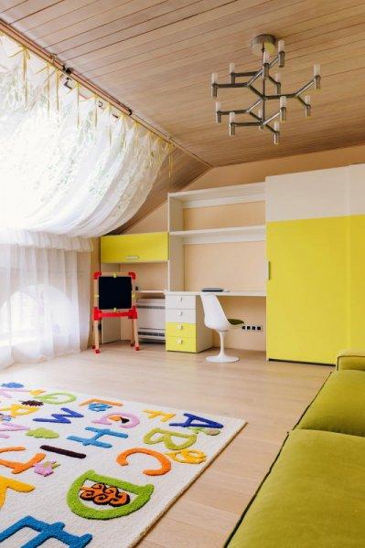 Eğimli pencereler için tasarlanmış perde modelleri 