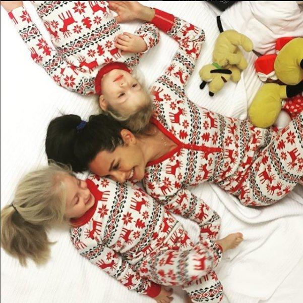 Yasemin Özilhan çocukluk fotoğrafını paylaştı 