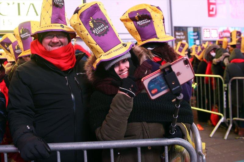 New Yorklular yeni yıla girdi