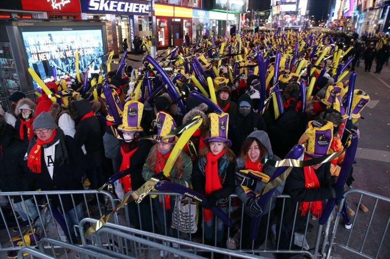 New Yorklular yeni yıla girdi