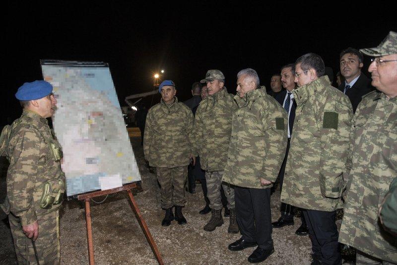 Başbakan Yıldırım komandoların eğitimini izledi