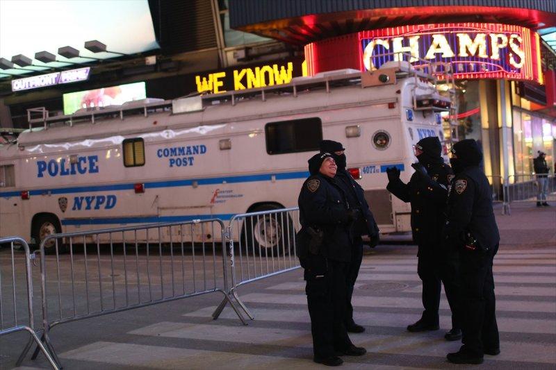New Yorklular yeni yıla girdi