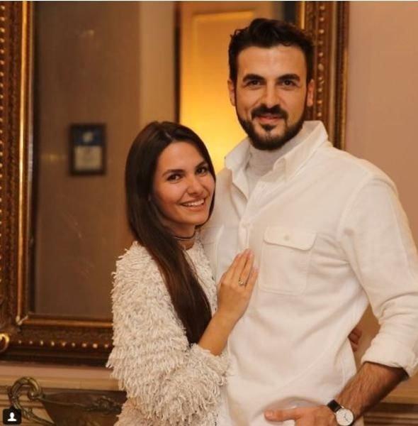 Oya Aydoğan’ın oğlu Gurur Aydoğan nişanlandı 