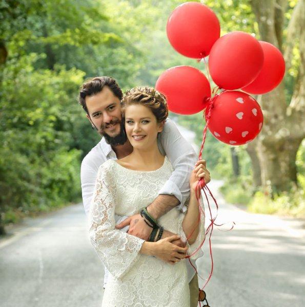 Ünlülerin düğün fotoğrafları