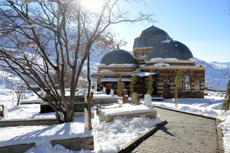 İshak Paşa Sarayı'ndan kartpostallık görüntüler