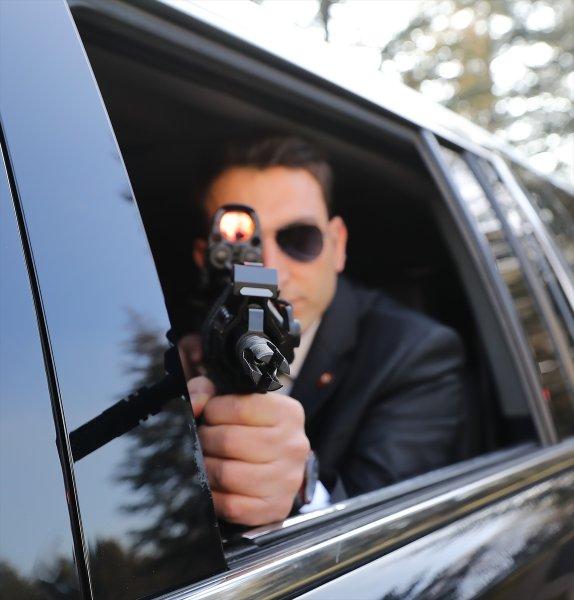 İlk yerli tüfek MPT-55 Başbakanlık korumalarında