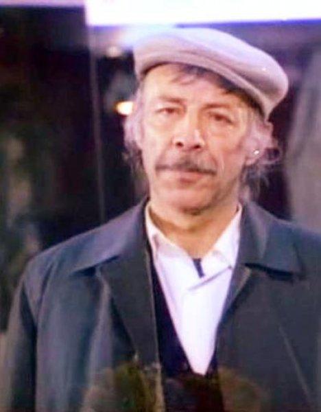 Fotoğraflarla Münir Özkul