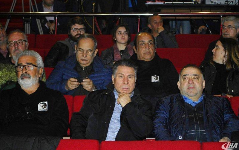 Münir Özkul son yolculuğuna uğurlandı