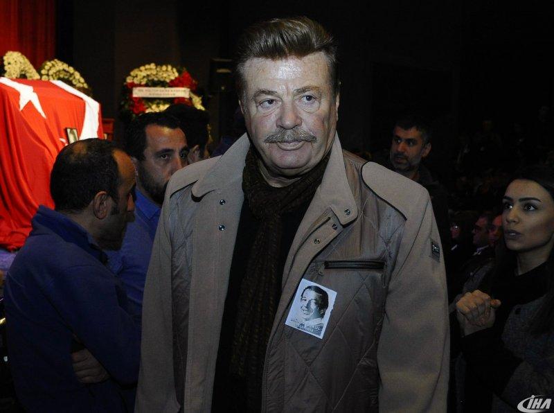 Münir Özkul son yolculuğuna uğurlandı