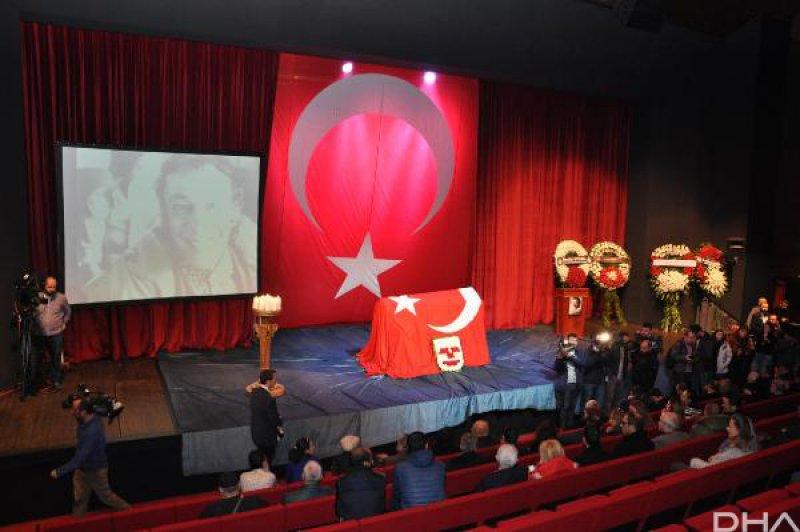 Münir Özkul son yolculuğuna uğurlandı