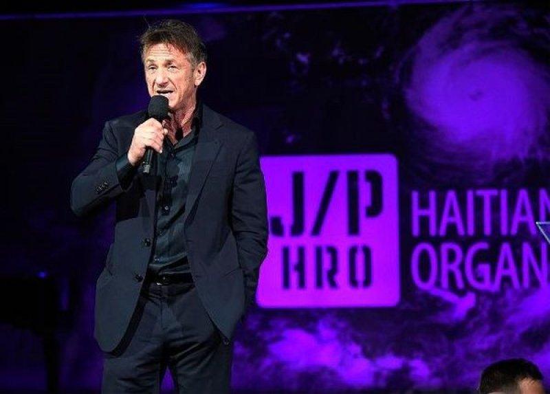 Brad Pitt Game of Thrones'un yıldızıyla diziyi izlemek istedi