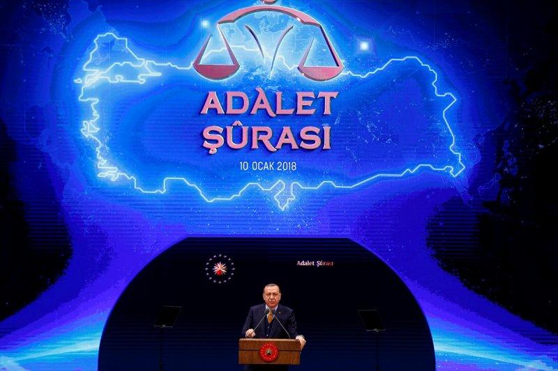 Cumhurbaşkanı Erdoğan Adalet Şurası'nda