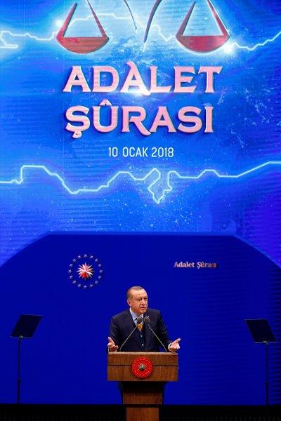 Cumhurbaşkanı Erdoğan Adalet Şurası'nda