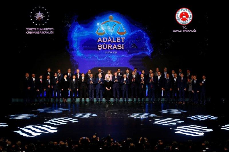 Cumhurbaşkanı Erdoğan Adalet Şurası'nda