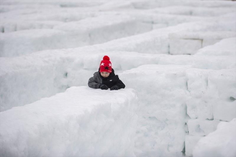 Dünyanın en büyük kar labirenti Polonya'da 