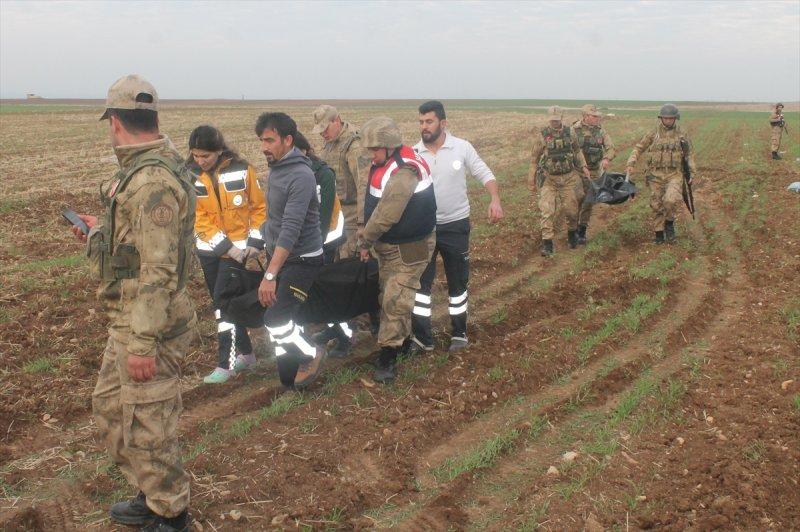 Irak'a giden yolcu otobüsü Silopi'de kaza yaptı