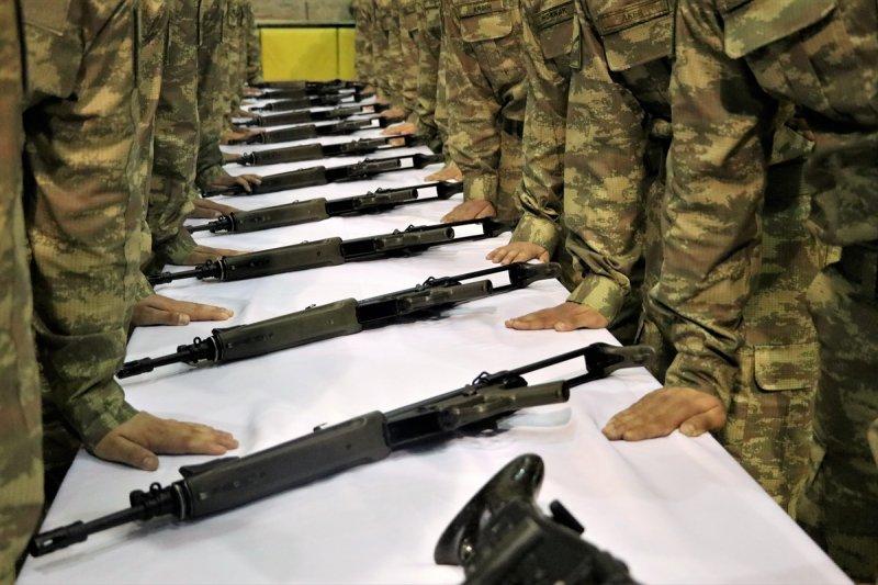 Eğridir'de 154 uzman erbaş daha mavi bere taktı 