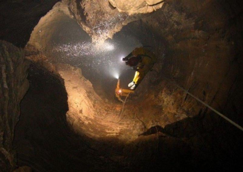 Dünyanın en derin mağarası: Krubera