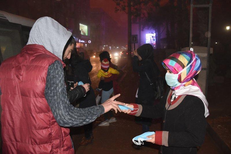 Toz zerrecikleri Güneydoğu'da hayatı olumsuz etkiliyor