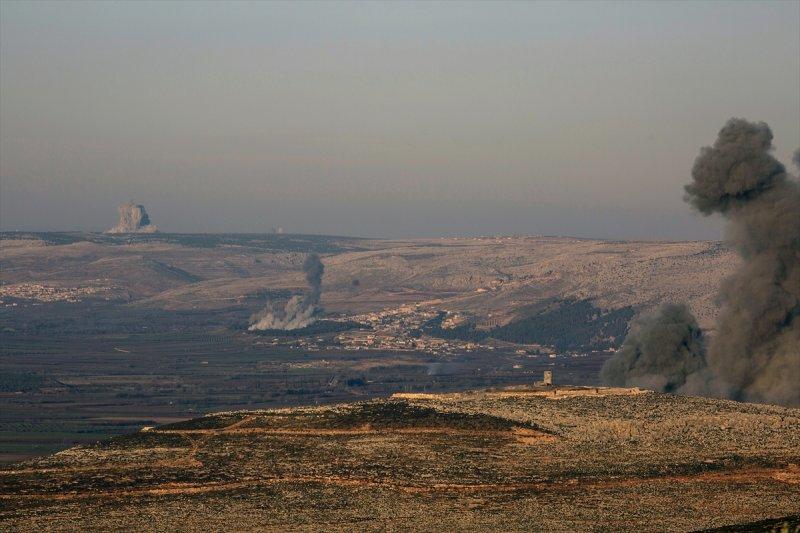 F-16'lar havadan ÖSO karadan Afrin'de