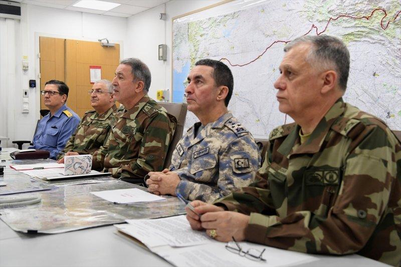 Fotoğraflarla Afrin'e Zeytin Dalı Harekatı