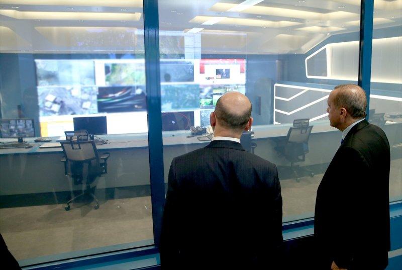 Cumhurbaşkanı Erdoğan askeri yetkililerden bilgi aldı