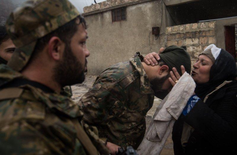 Afrin'in köyünde sevinç gözyaşları