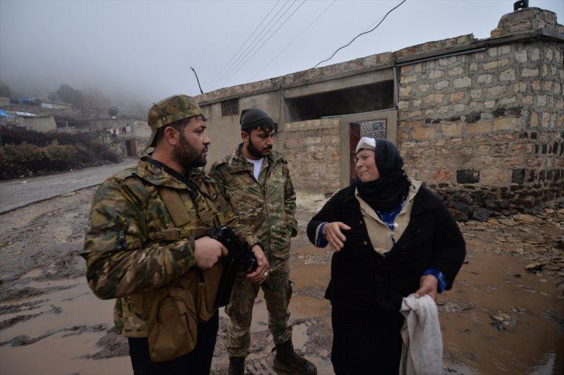 Afrin'in köyünde sevinç gözyaşları