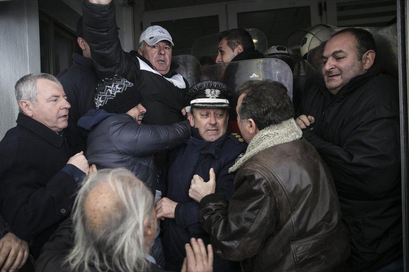 Yunanistan'da doktor ve sağlık çalışanları grevde - Resim 1