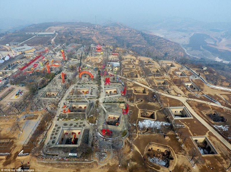 Çin'de 4 bin yıldır yer altında yaşayan topluluk