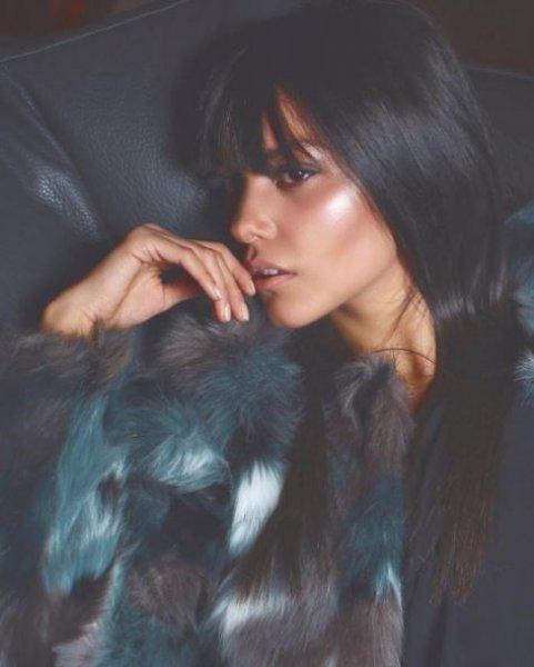 Hazal Filiz Küçükköse'nin Instagram pozu 