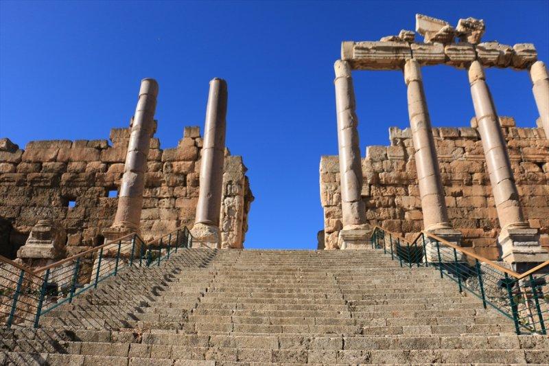 Dünyanın en gizemli tapınağı: Baalbek