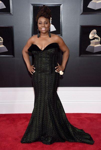 60. Grammy Ödül Töreni'nde kırmızı halı şıklığı