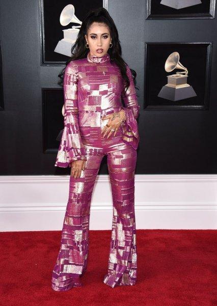 60. Grammy Ödül Töreni'nde kırmızı halı şıklığı