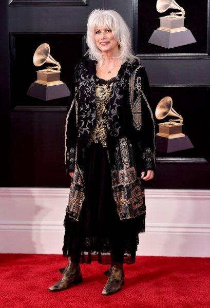 60. Grammy Ödül Töreni'nde kırmızı halı şıklığı