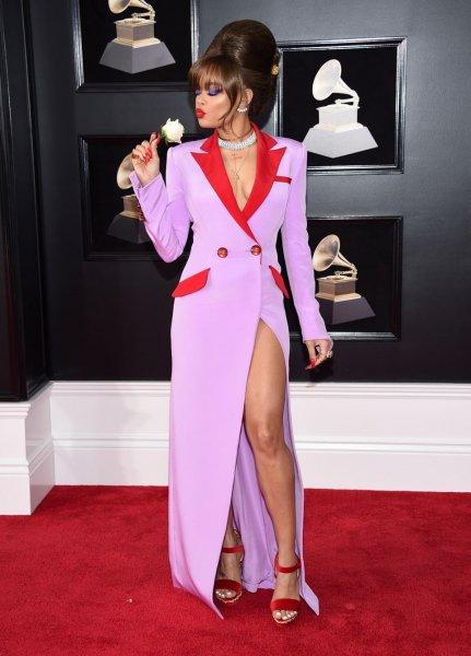 60. Grammy Ödül Töreni'nde kırmızı halı şıklığı