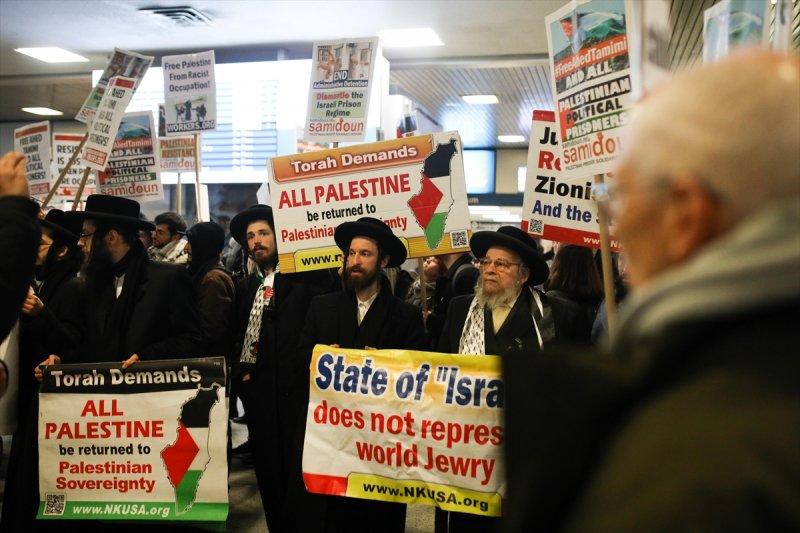  New York'ta Filistinli Temimi'ye destek gösterisi