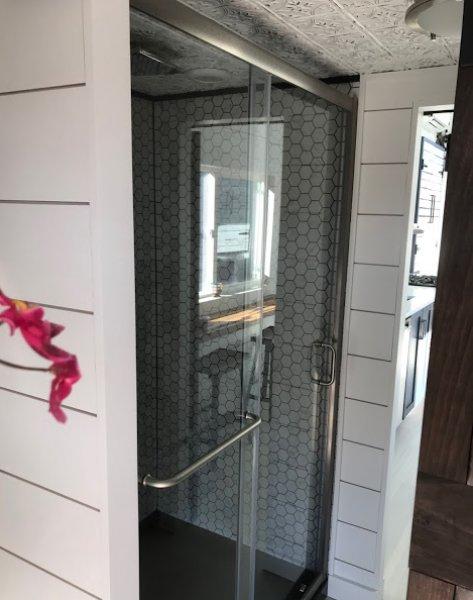 Çok fonksiyonlu karavan ev 