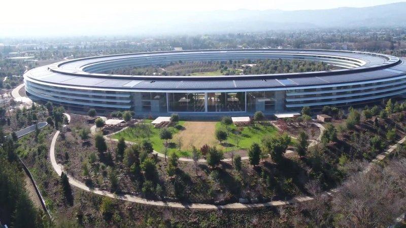Apple Park havadan görüntülendi