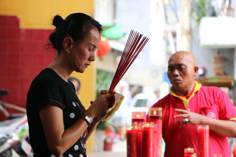 Endonezya’da yaşayan Çinliler Köpek Yılı'nı kutluyor
