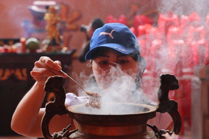 Endonezya’da yaşayan Çinliler Köpek Yılı'nı kutluyor